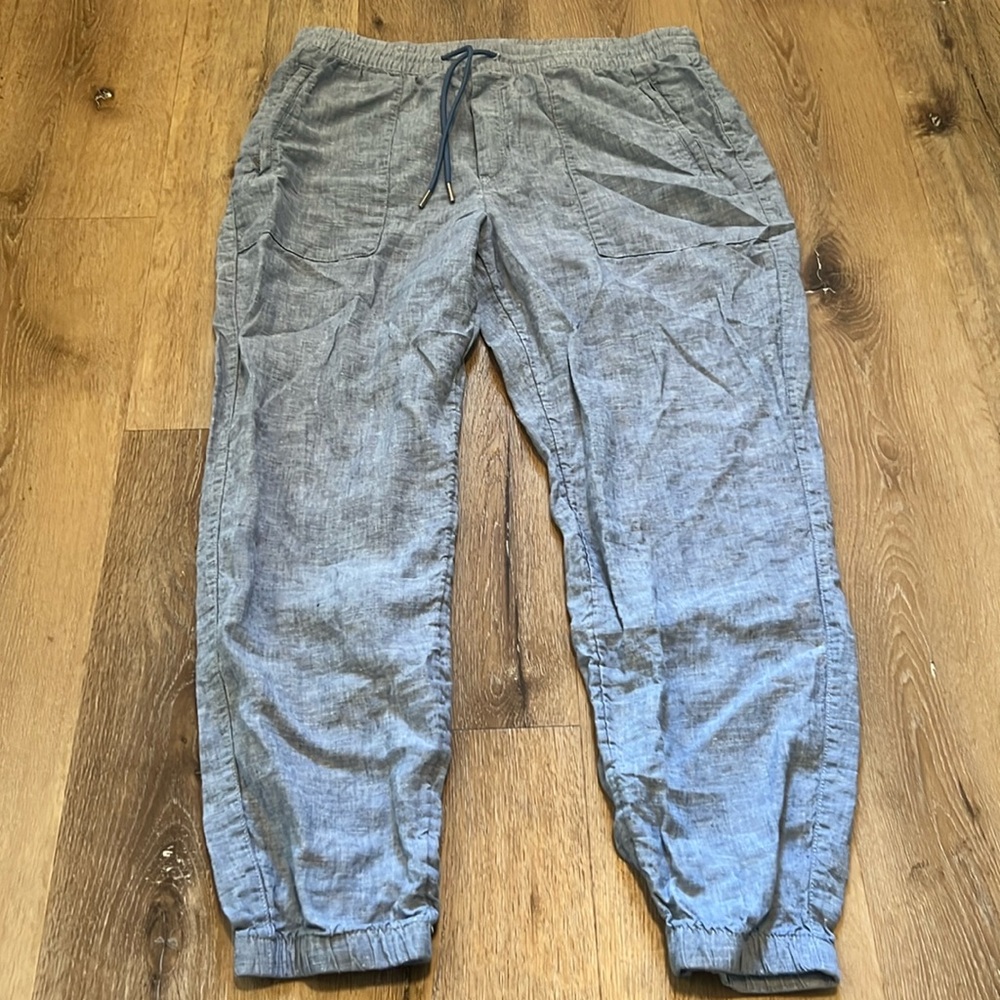 Athleta Linen Jogger pants in Blue Size 12 small imperfections on back